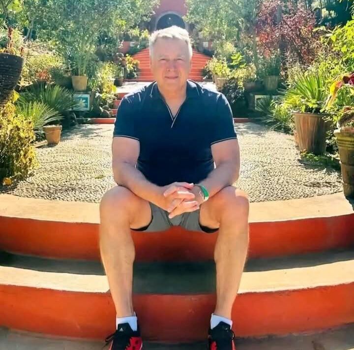  54753894  Henry, 55 ,    