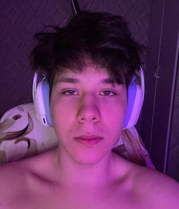 ���� 42687374 ����� ������, 19 ���, ���� ���������� � ������