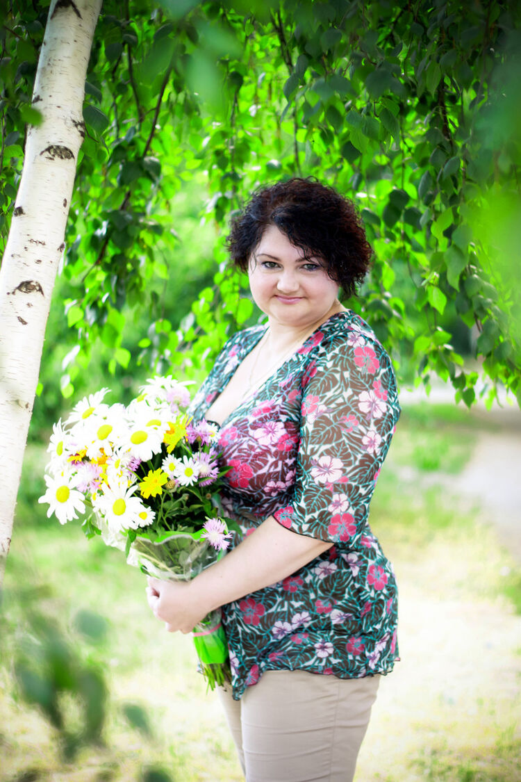  ,   Marina, 53 ,  
