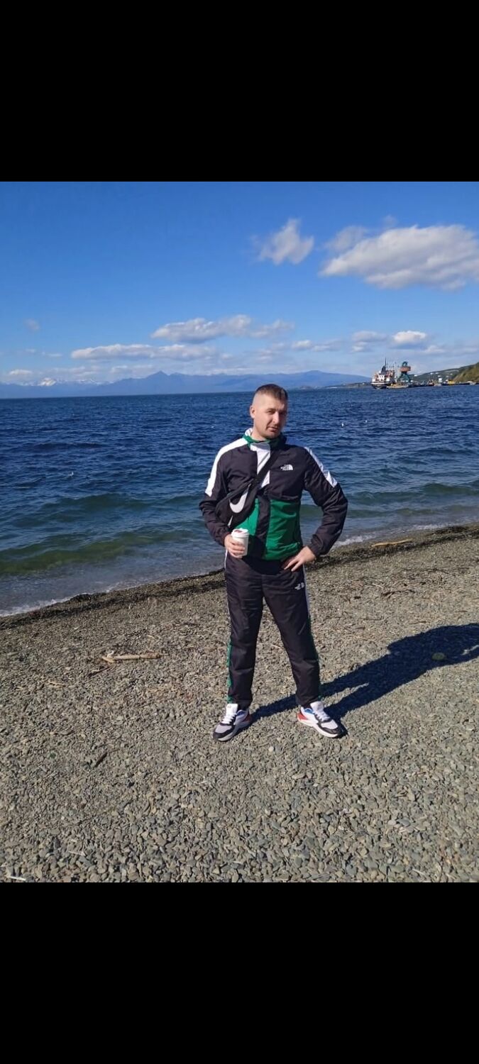  ,   Vaceslav, 40 ,  