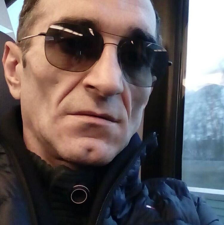  44188714  , 42 ,    