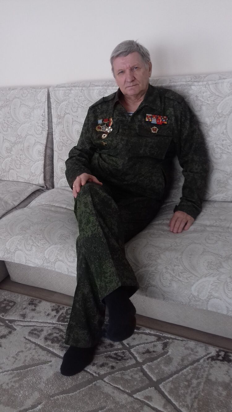  ,   , 70 ,   ,   