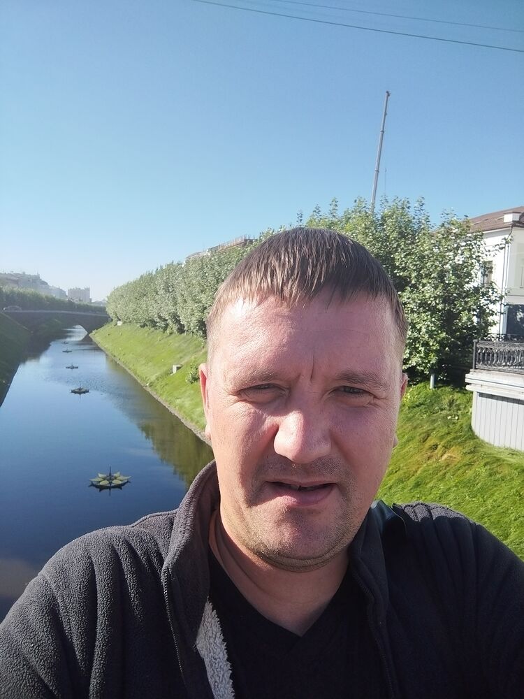  47436024  Artem, 37 ,     