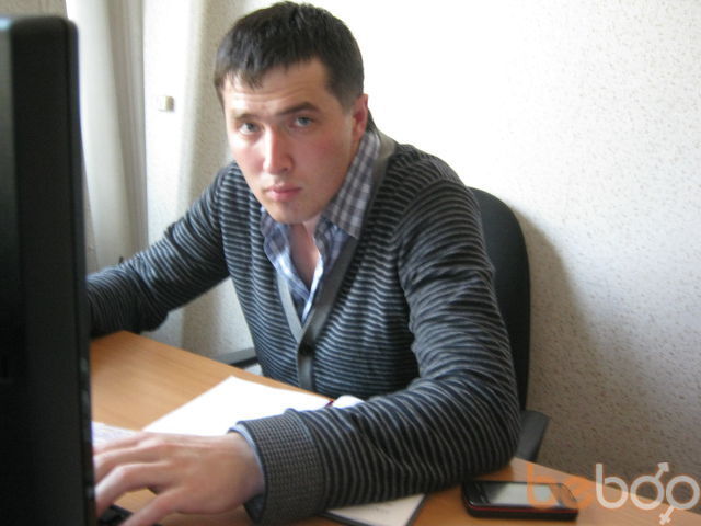  1142134  Ruslan, 39 ,    