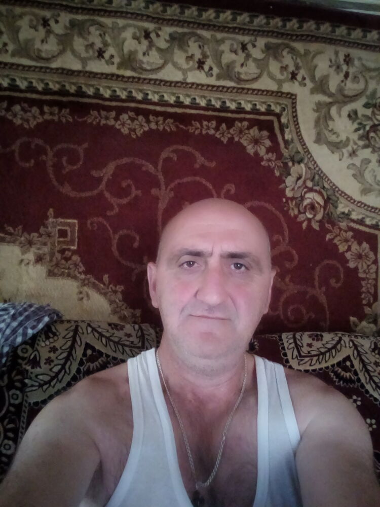  27540924  , 52 ,    