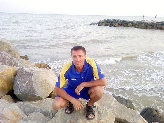  5189284  YURIY, 59 ,    