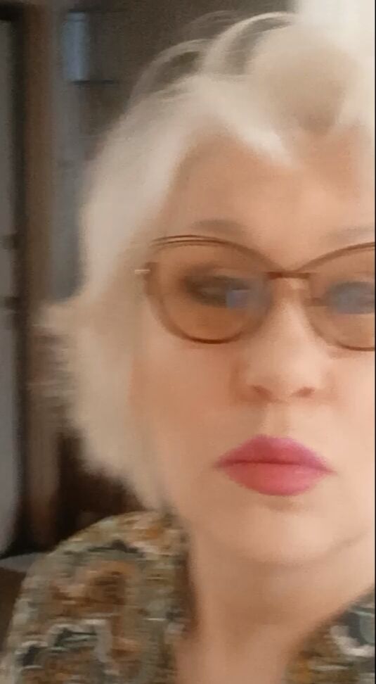  47797534  Tina, 61 ,    