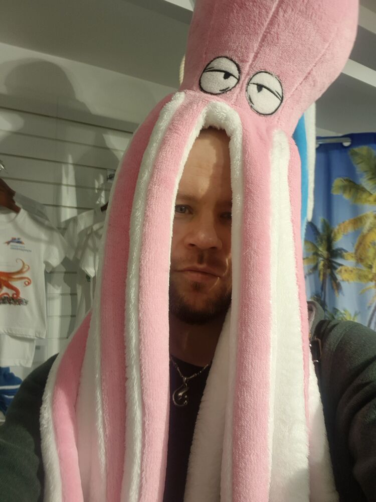  50760904  Truman, 34 ,    