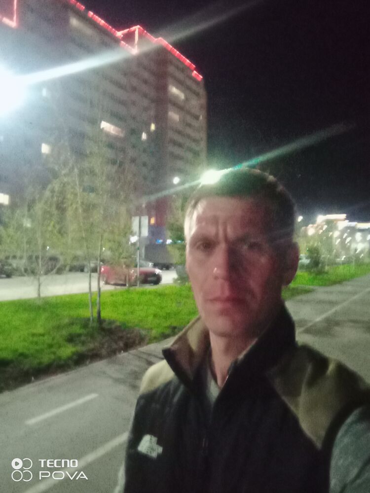  51504234  Artem, 36 ,    