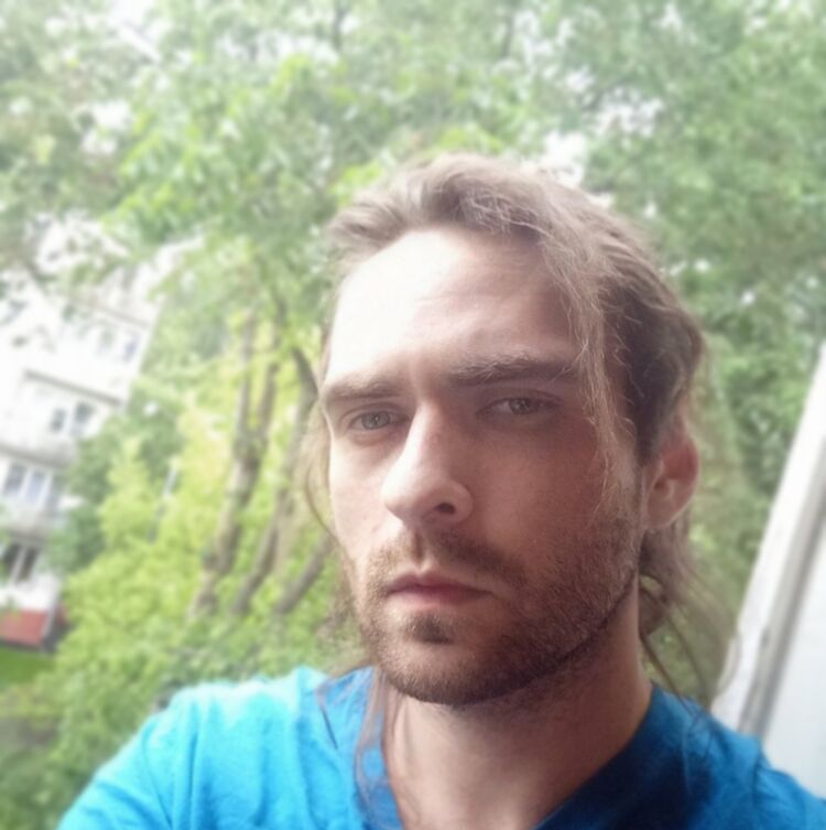  28540214  Ivan, 35 ,    