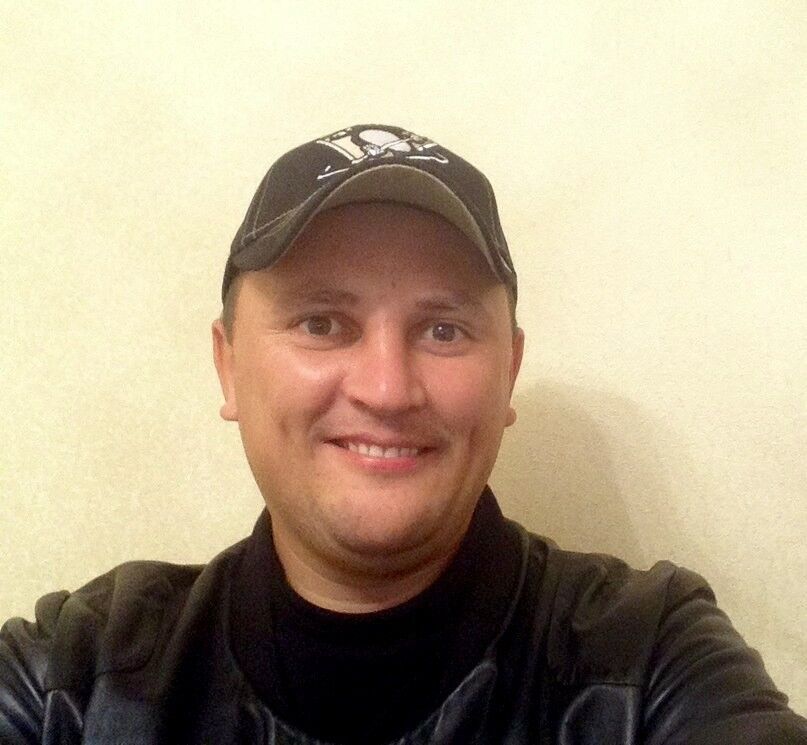 8632864  Alex, 44 ,    