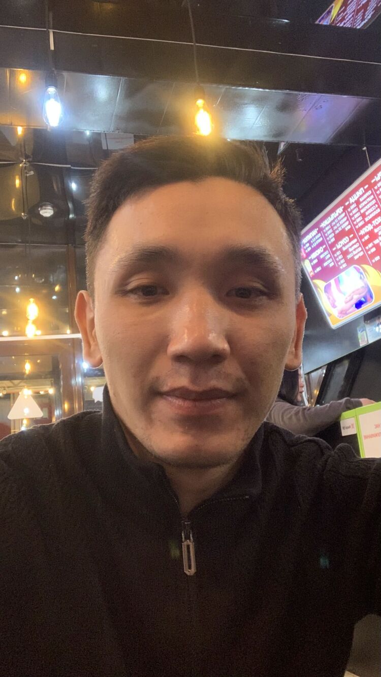  45582184  Nurzhan, 28 ,    