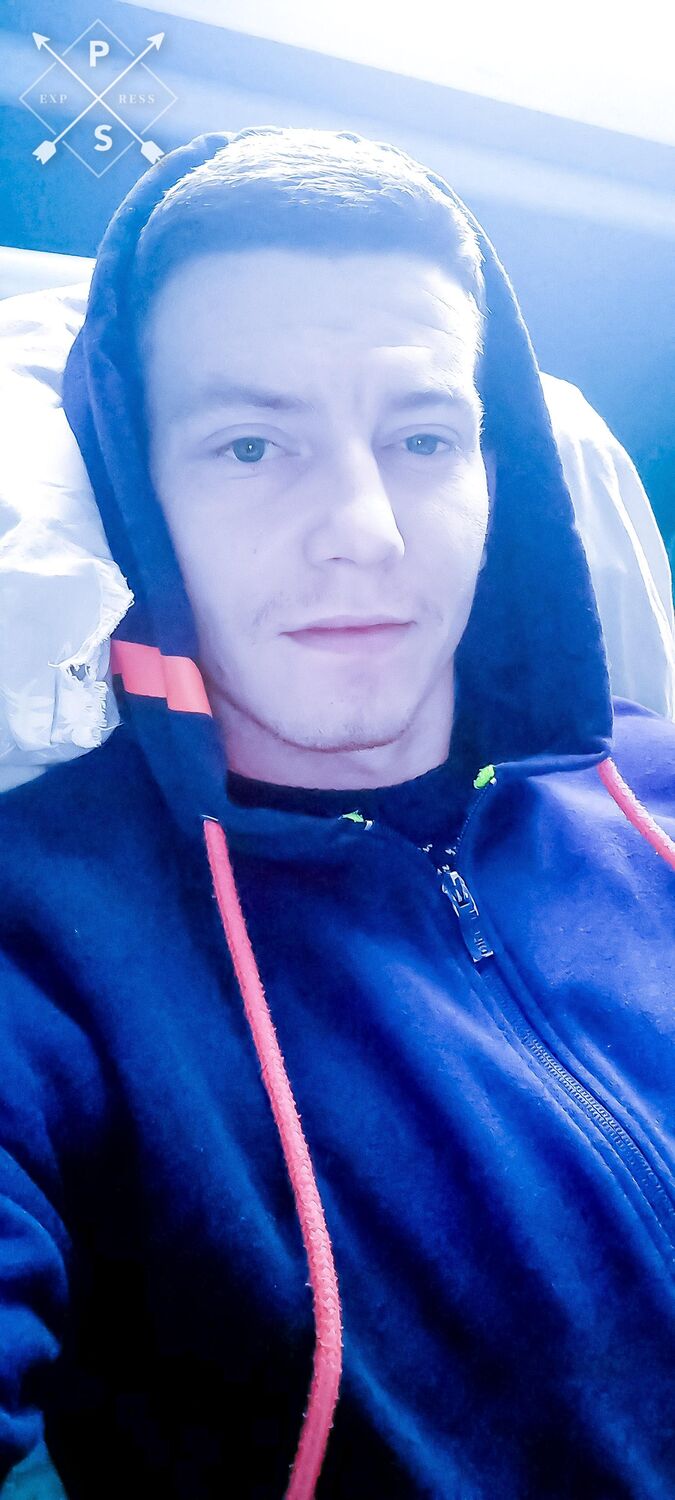  ,   Ruslan, 32 ,     , c 