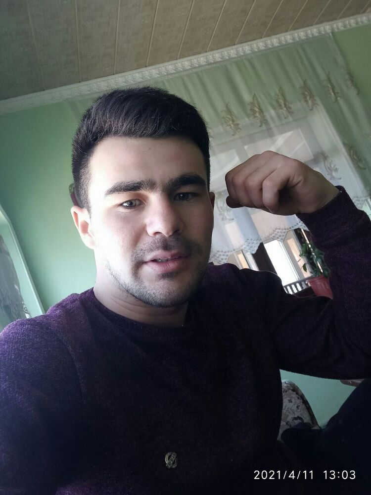  43240504  Ali, 29 ,    