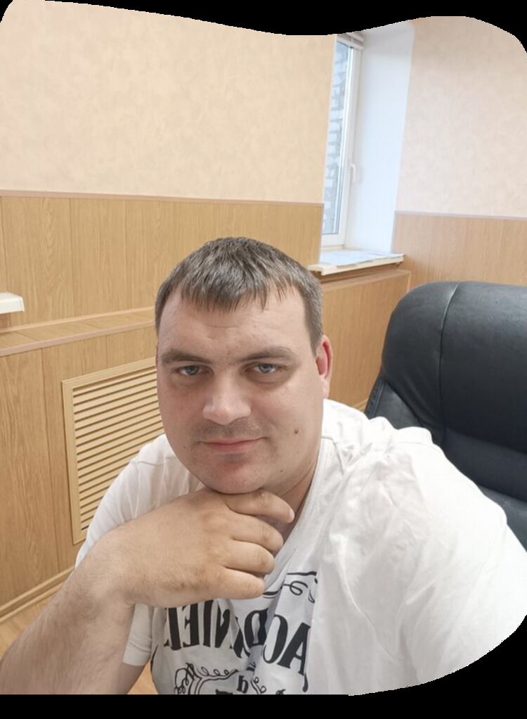  36605324  Vadim, 33 ,    