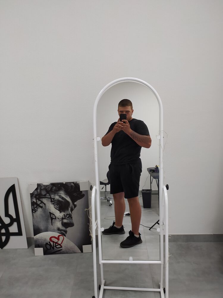  35910074  , 25 ,    