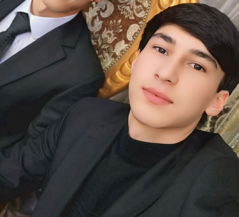  ,   Ali, 21 ,     , c 