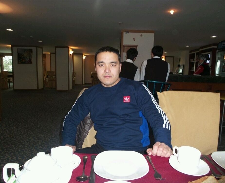  26035554  HUSAN, 43 ,    