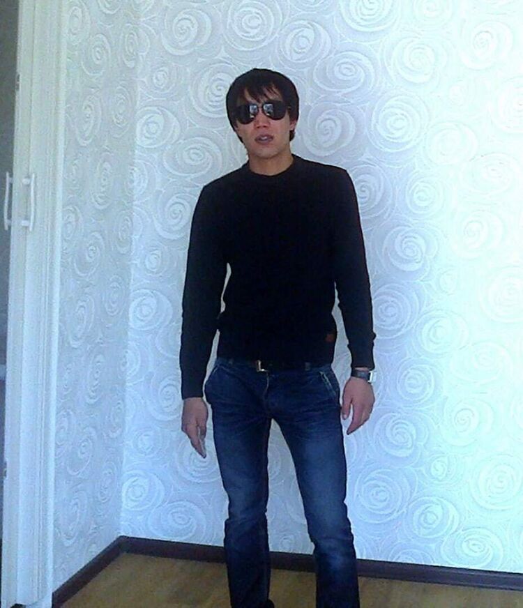 ���� 25195354 ������� ����, 102 ����, ���� ���������� � Half Way Tree