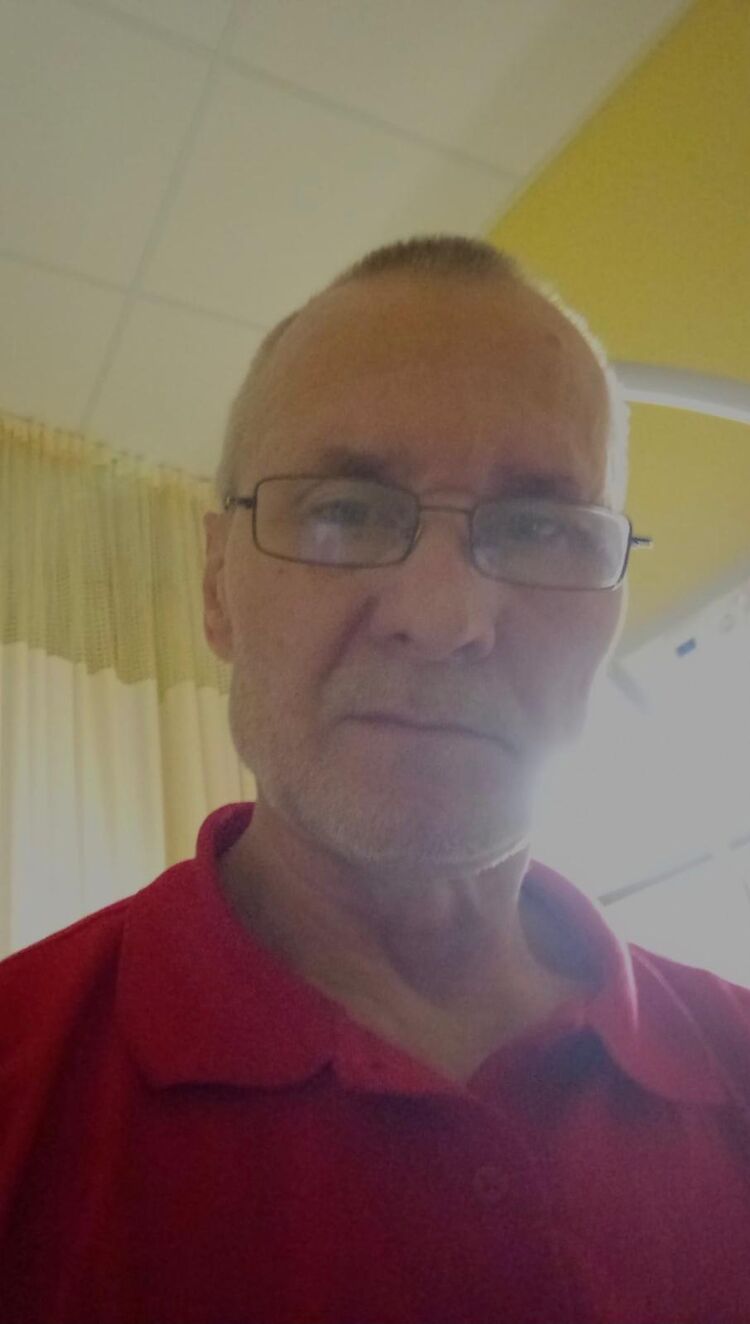  52548724  Nikolay, 61 ,    