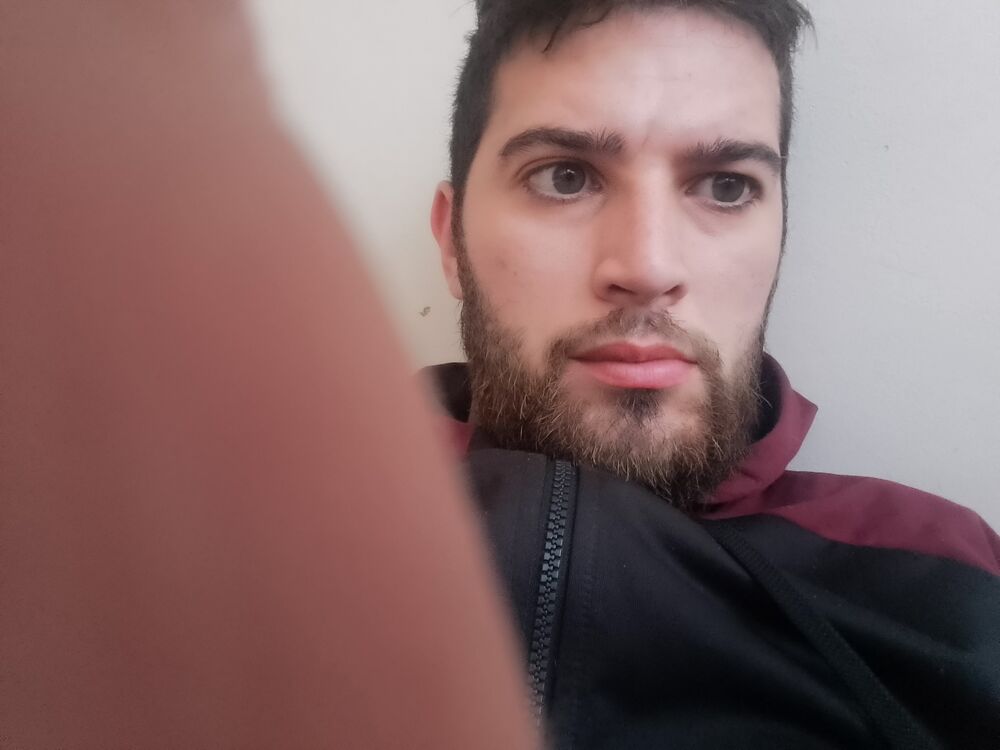  48688744  Isslam, 31 ,    Algiers