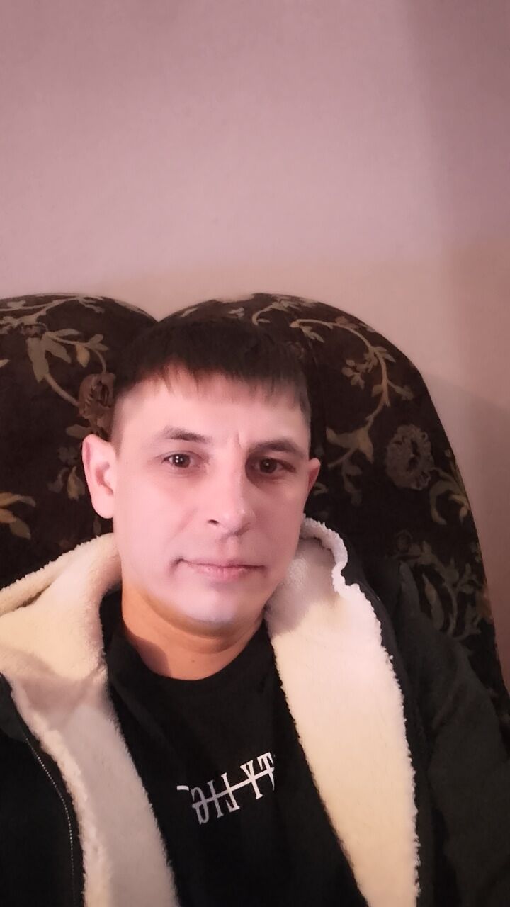  44428474  , 35 ,    