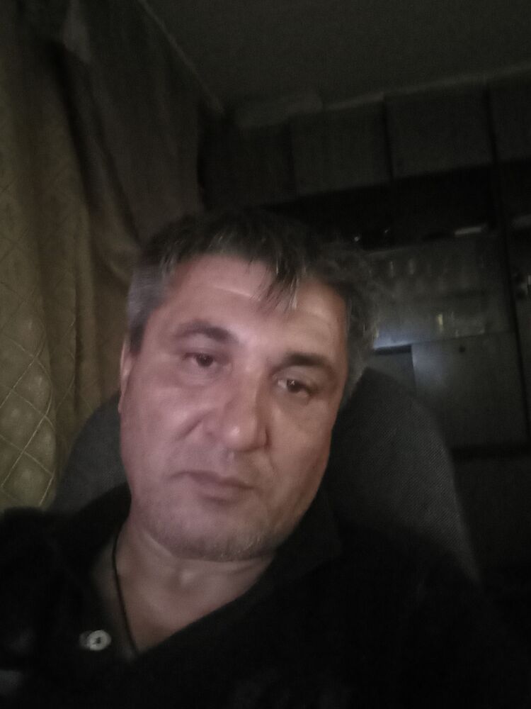  45870544  Sakit, 47 ,    