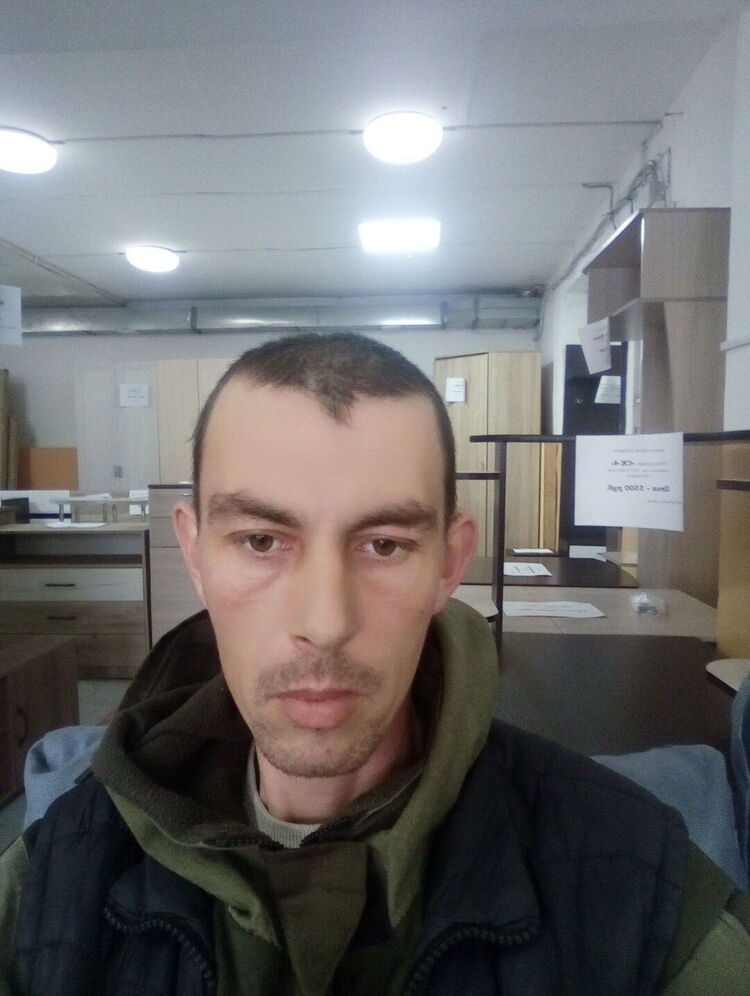  ,   Vlad, 39 ,   
