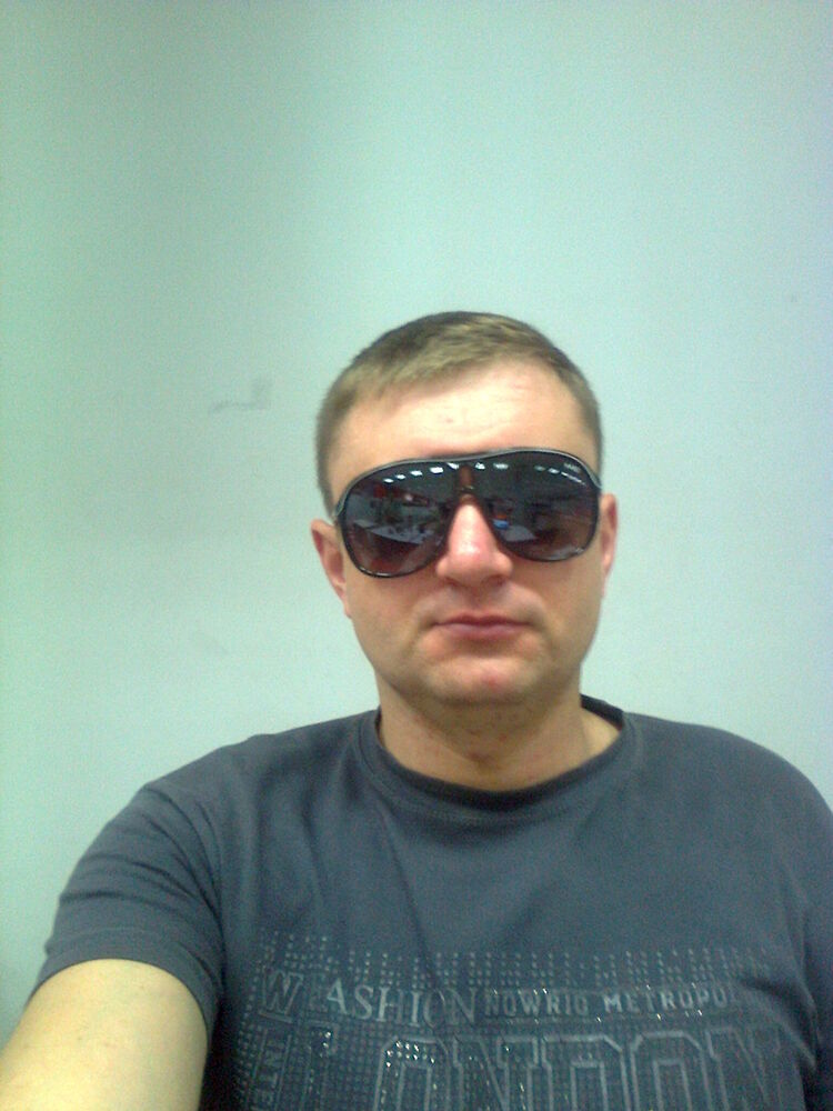  23752064  Oleg, 35 ,     