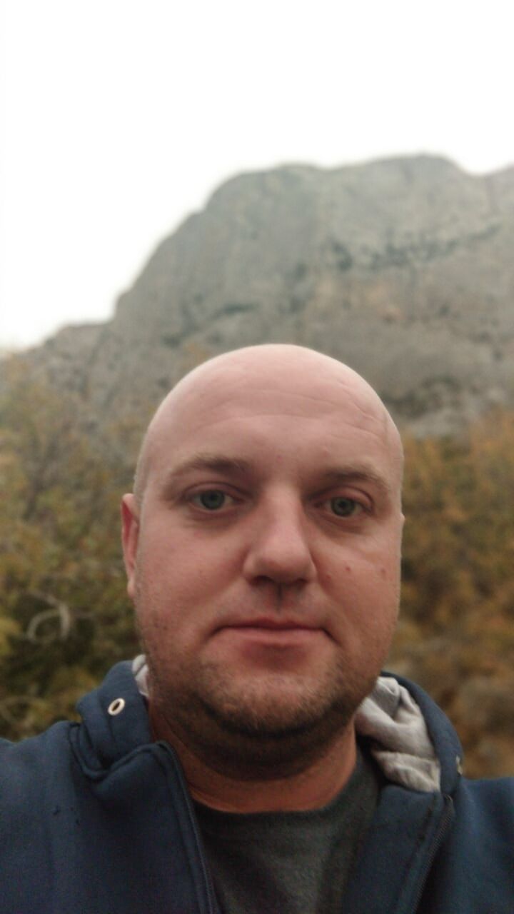  44708934  , 39 ,    