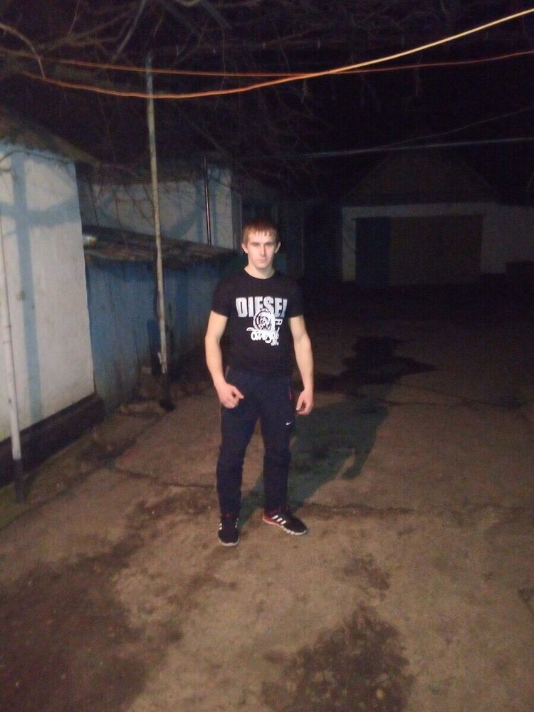  18842834  , 27 ,    