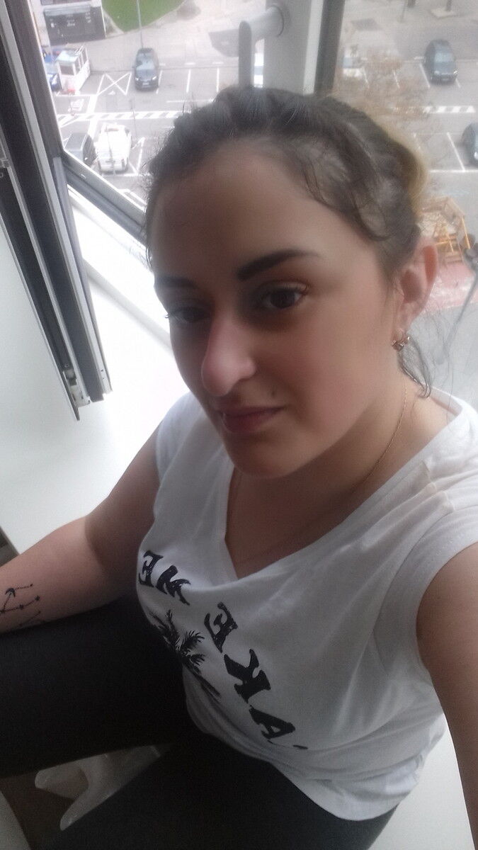  ,   Miroslava, 38 ,   ,   , c 
