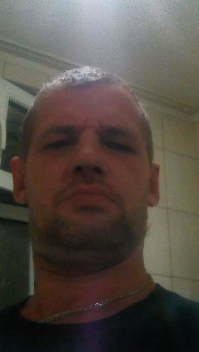  8364724  , 49 ,    
