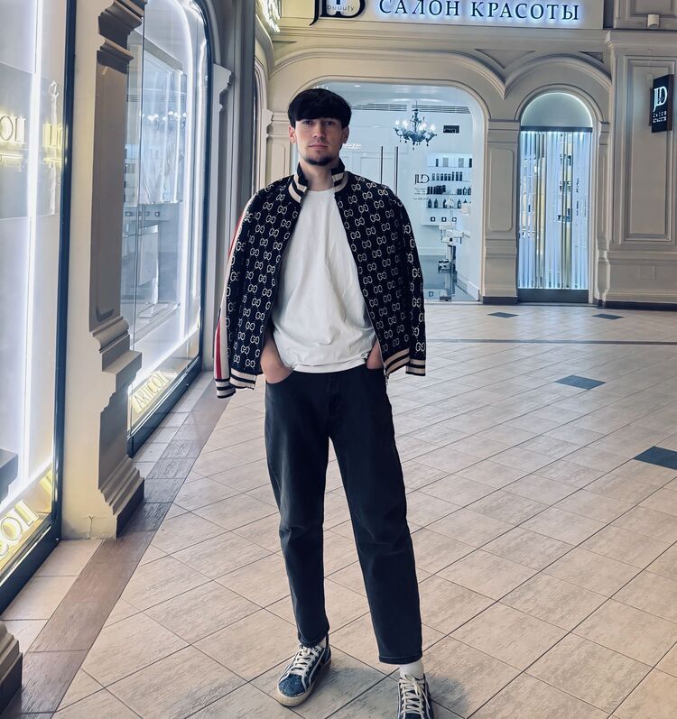  Frankfurt am Main,   , 23 ,   ,   