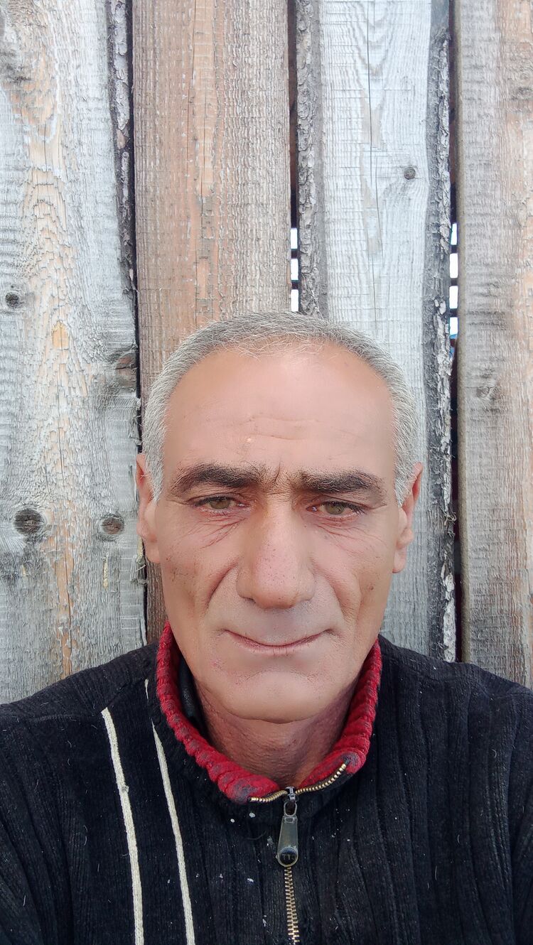  24590714  , 60 ,    