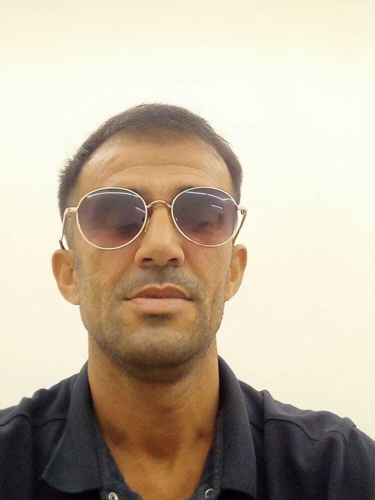  41583744  Muhammed, 40 ,    