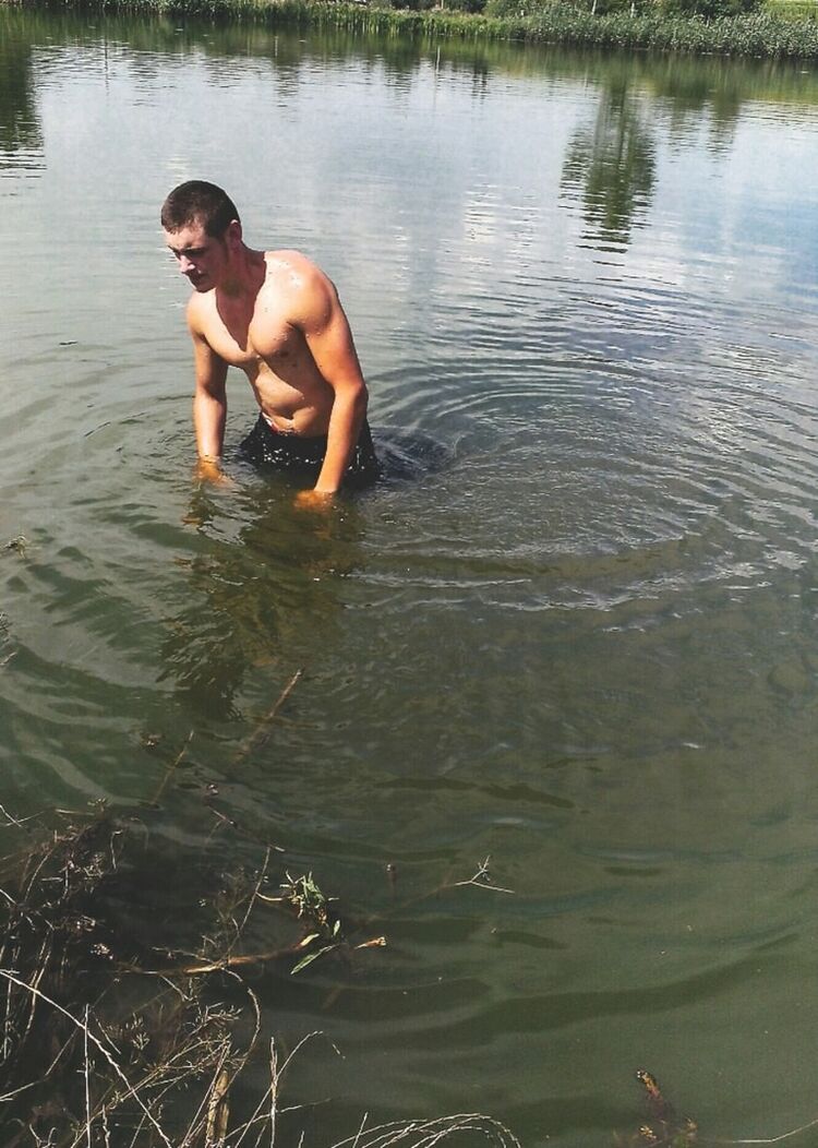  10619854  Olexandr, 27 ,    -