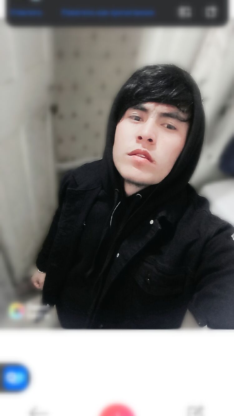  34742904  , 25 ,    