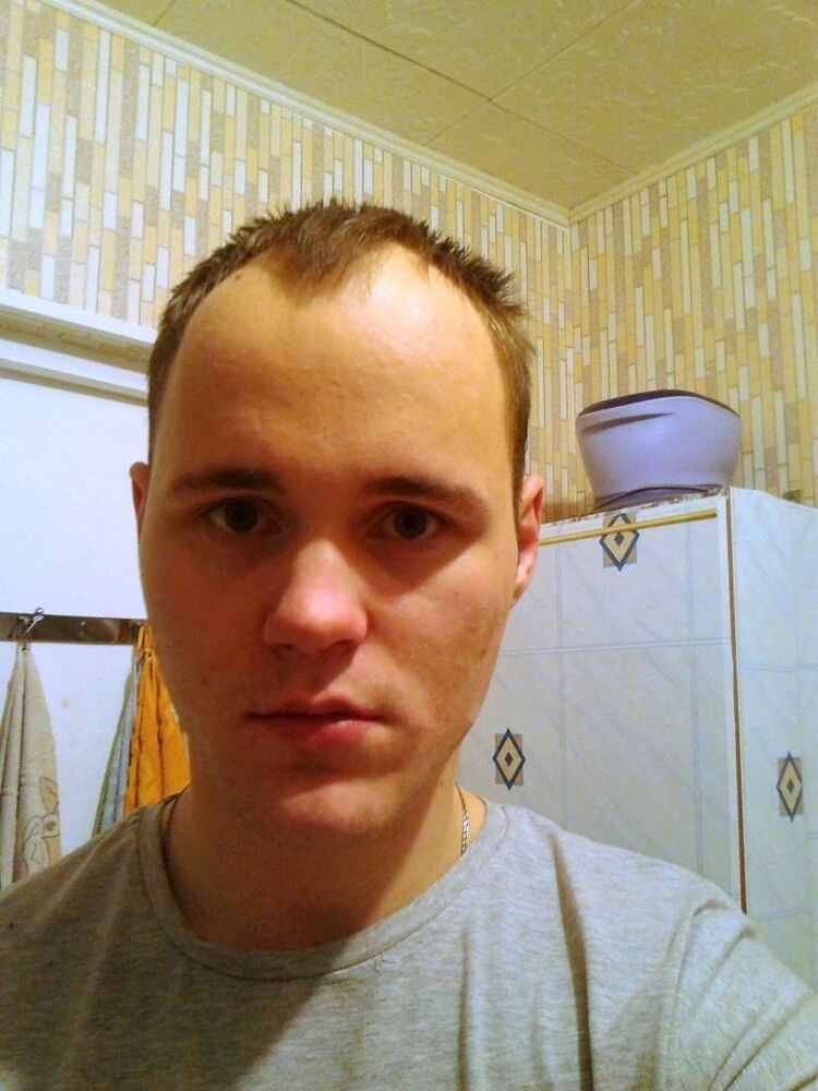  18545174  Alex, 31 ,    