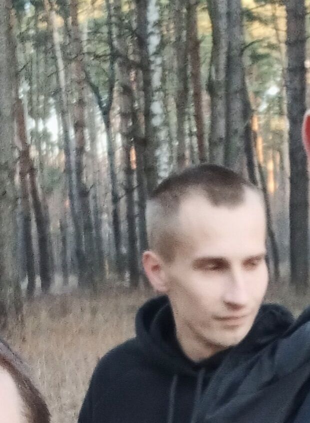  25870184  Vas, 32 ,    