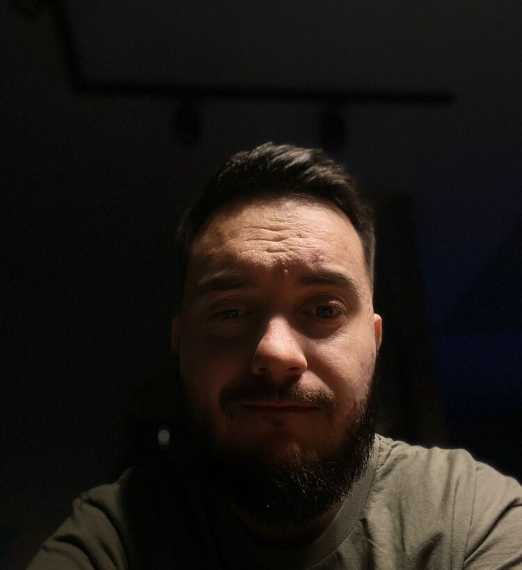 ���� 30762094 ������� ���������, 32 ����, ���� ���������� � ������������