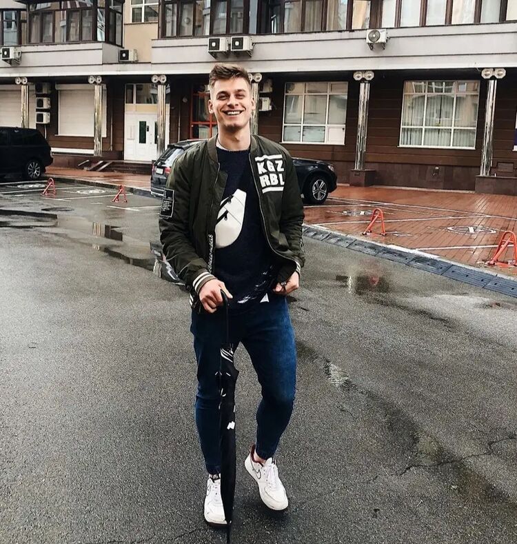  -,   , 32 ,   ,   