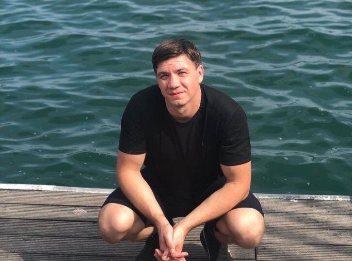  43465044  Vladislav, 36 ,    