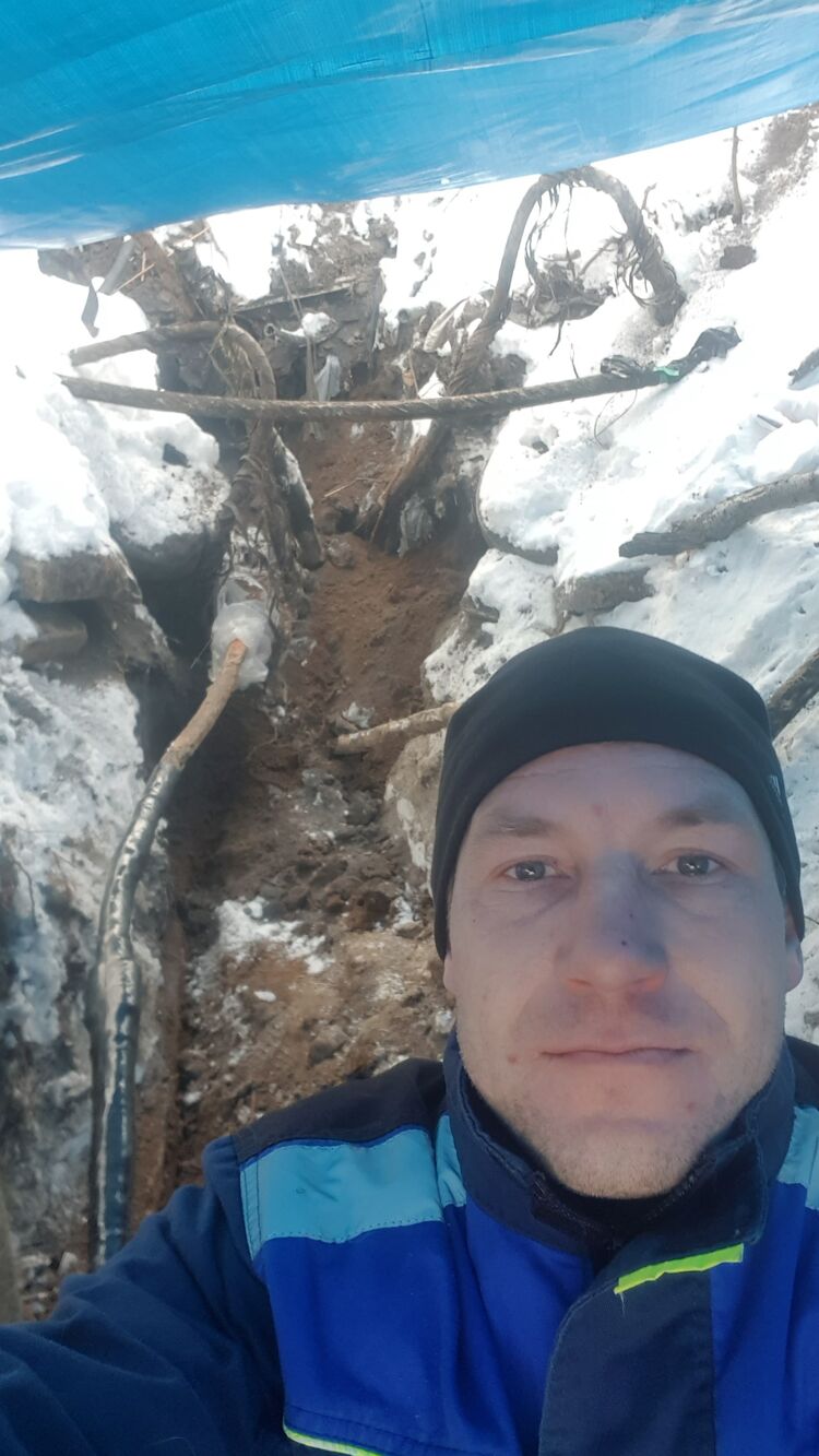  53826364  , 37 ,    -