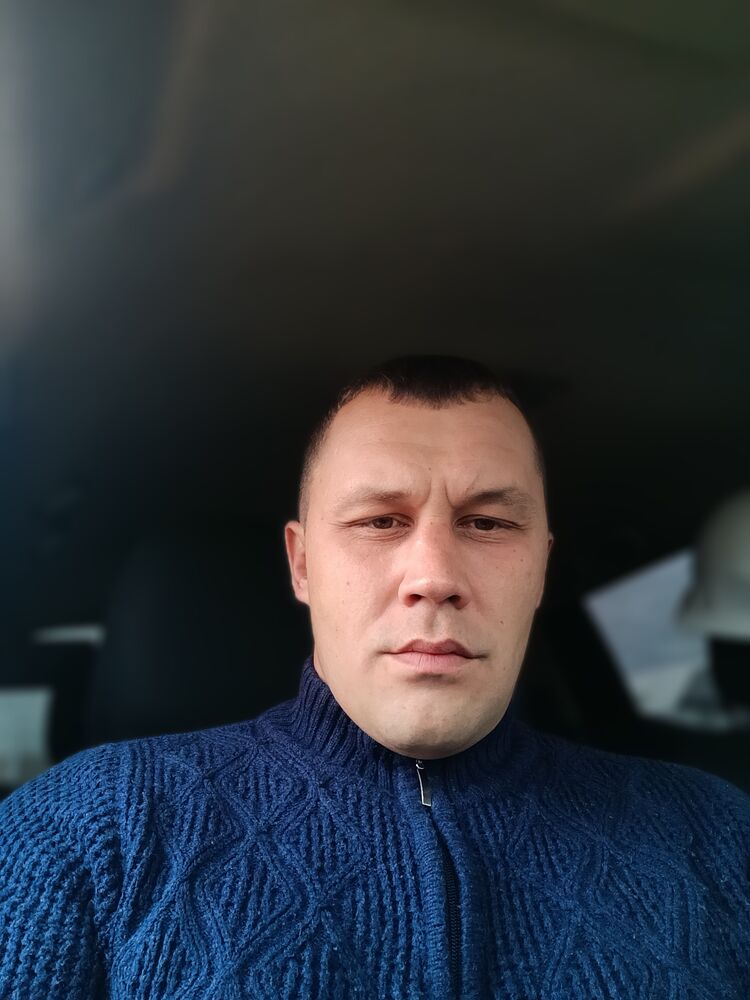  ,   Vlad, 33 ,   ,   , 
