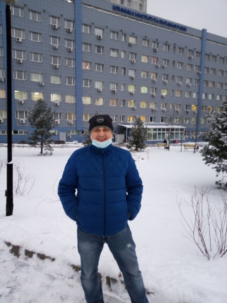  22264394  Andrey, 41 ,    