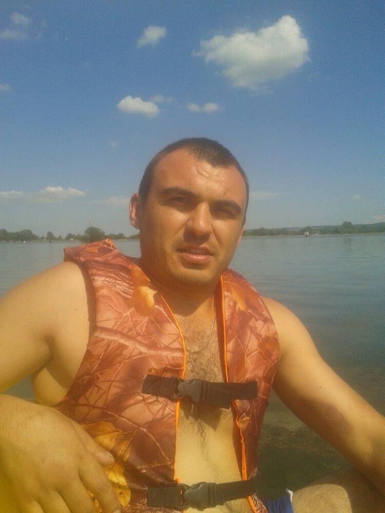  12465684  , 39 ,     