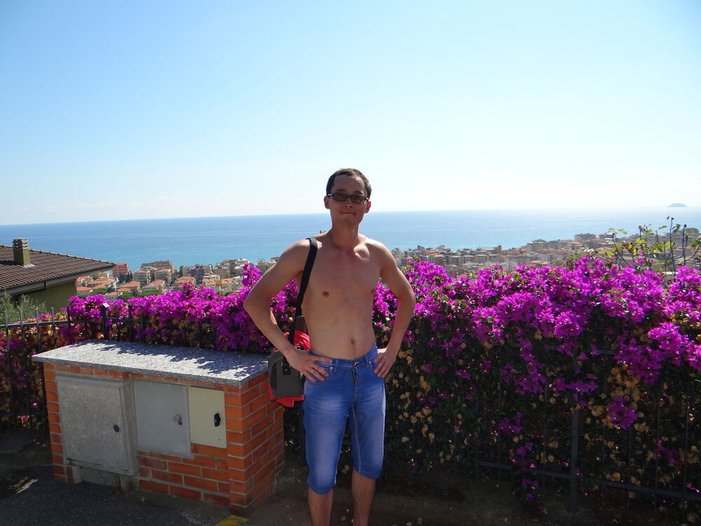 ,   Sergio, 44 ,   