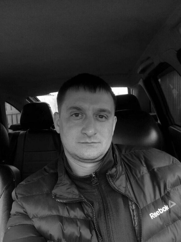  33476234  , 37 ,    