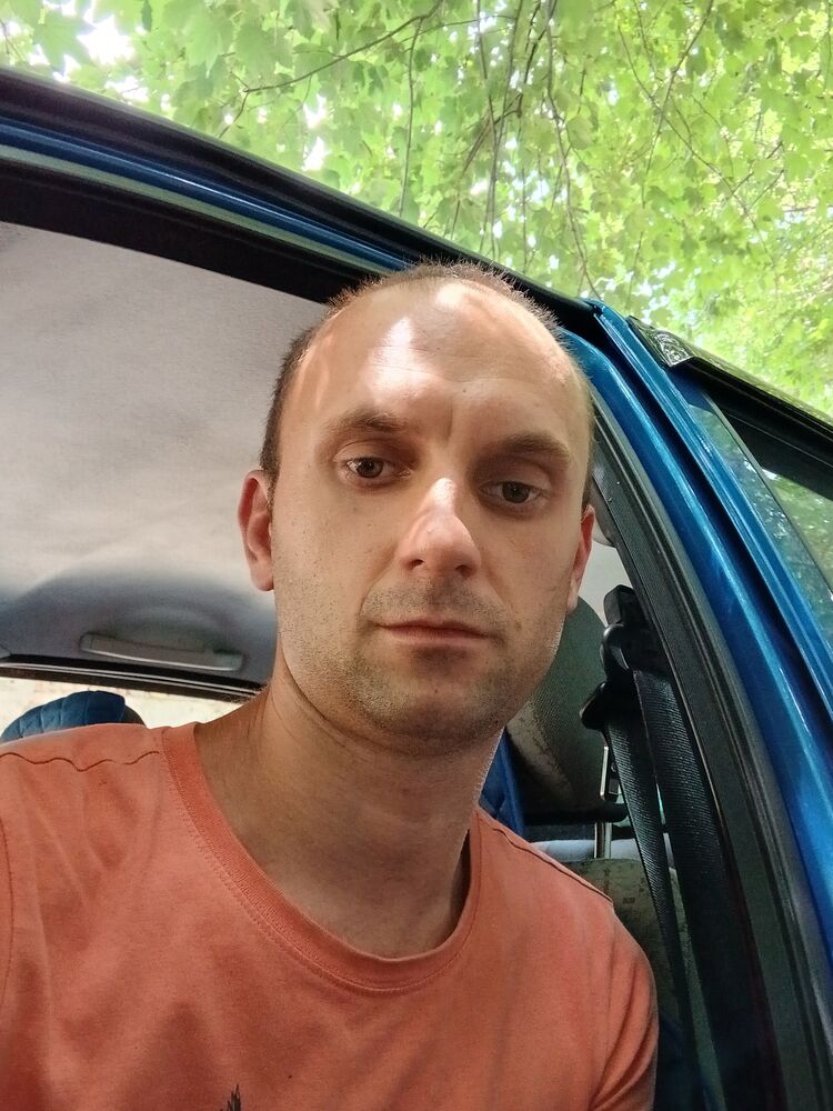  43988634  , 32 ,    